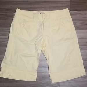 Ladies JOIT casual short size 9
